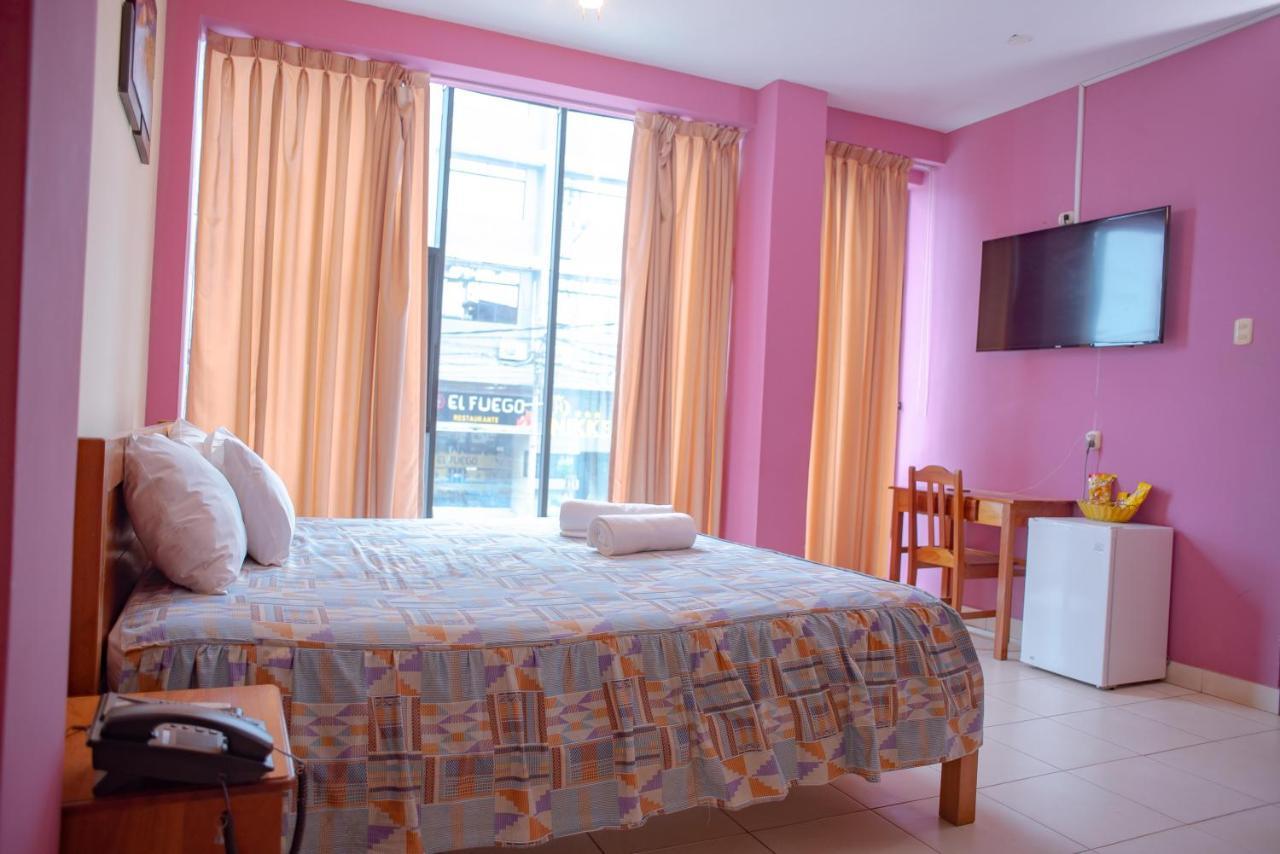 Hotel Jhor Bush Pucallpa Kültér fotó