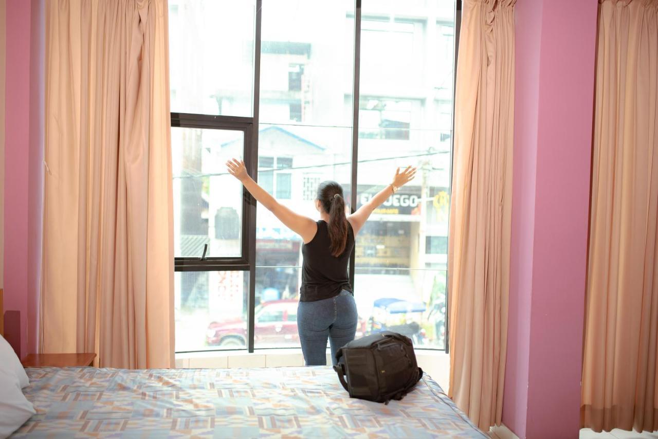 Hotel Jhor Bush Pucallpa Kültér fotó
