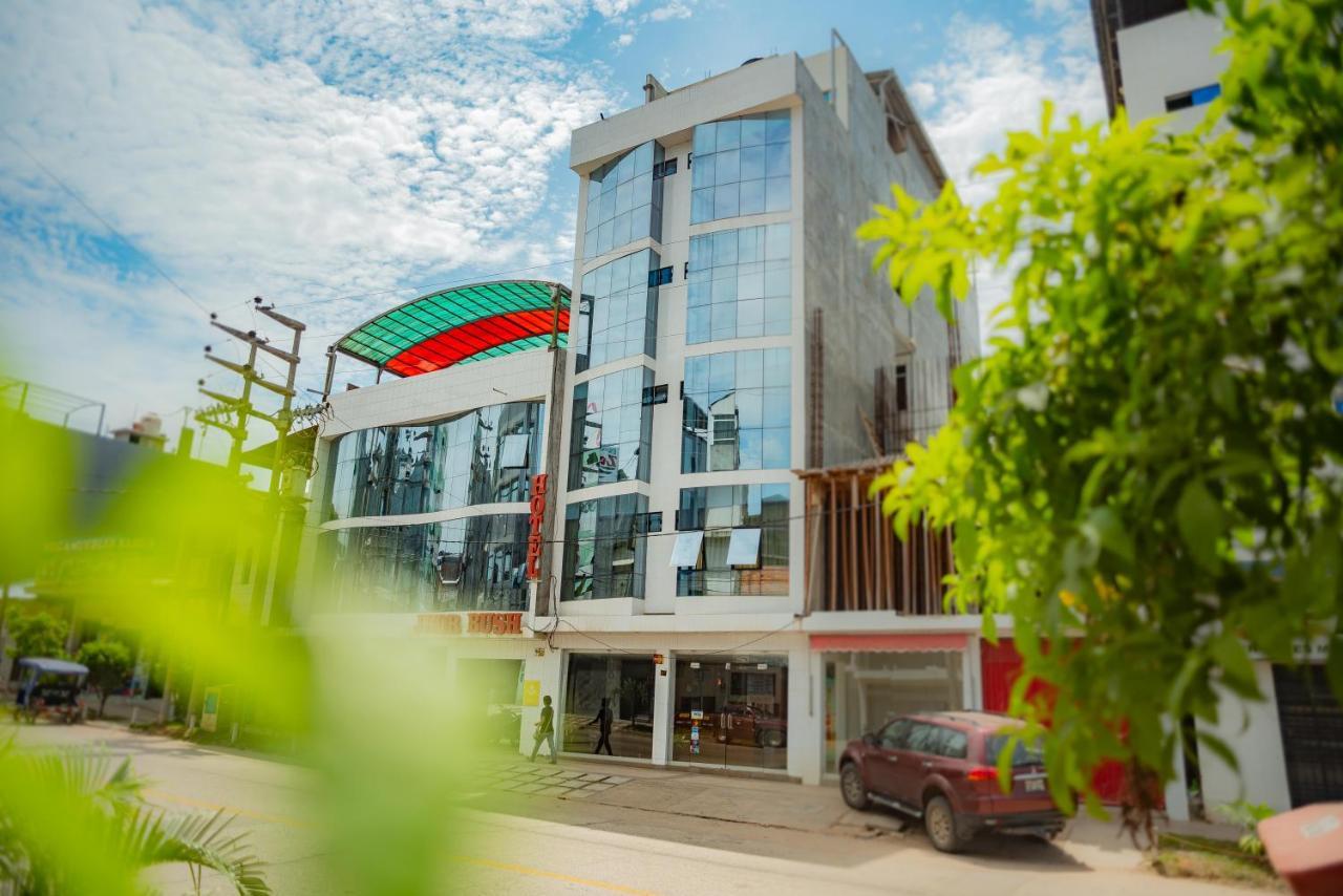 Hotel Jhor Bush Pucallpa Kültér fotó