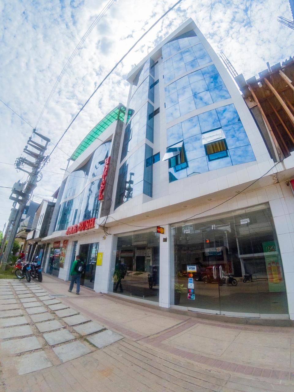 Hotel Jhor Bush Pucallpa Kültér fotó